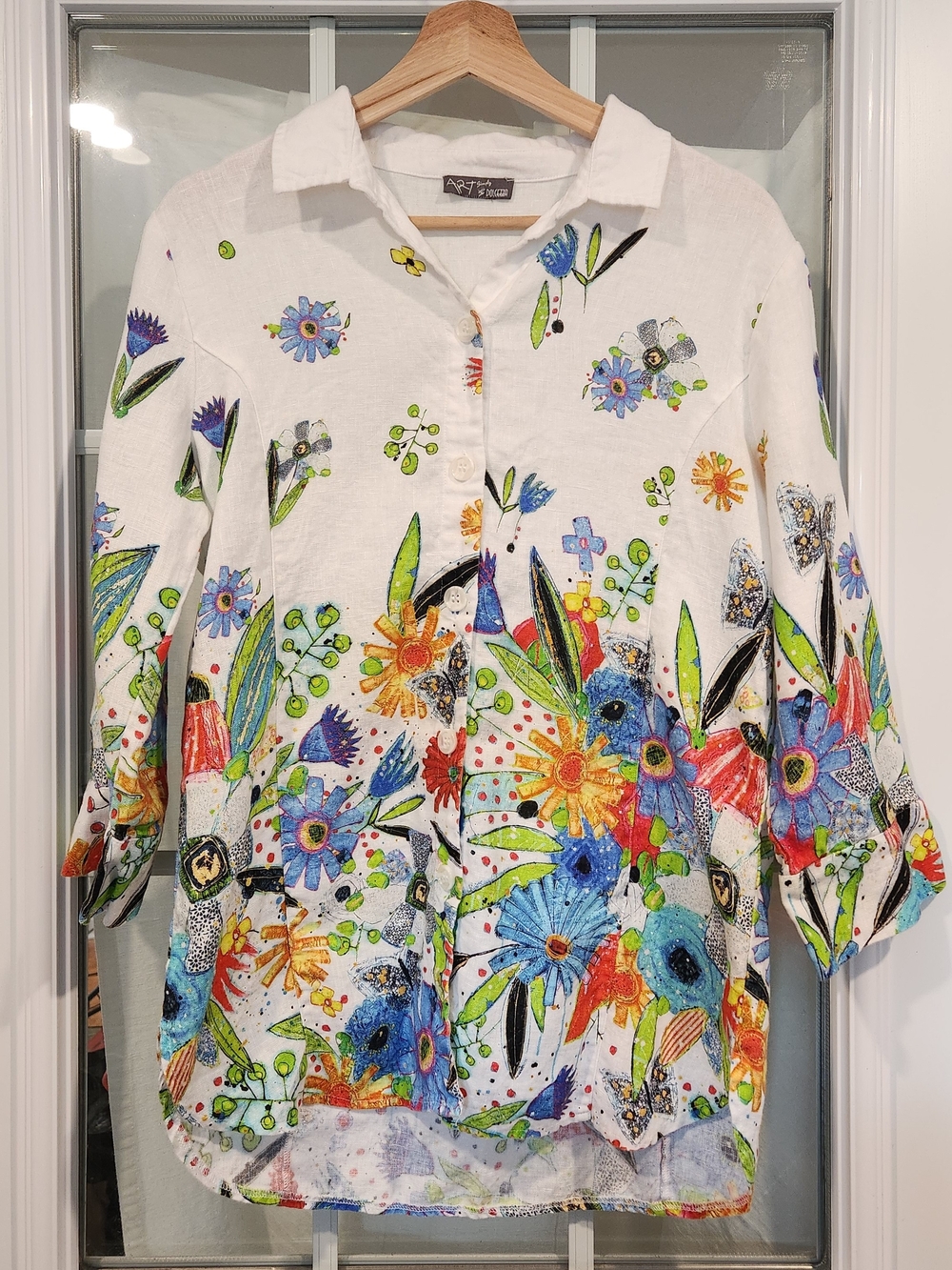 Dolcezza Linen Blouse “New Bouquet Coming Soon”
